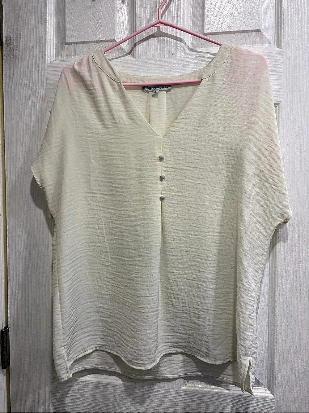 Cleo Petite Short Sleeve Blouse in Cream Large Like New